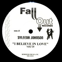 SYLEENA JOHNSON : I BELIEVE IN LOVE