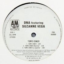 D.N.A.  ft. SUZANNE VEGA : TOM'S DINER