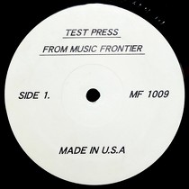 V.A. : MUSIC FRONTIER  1009