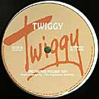 TWIGGY : UNCHAINED MELODY