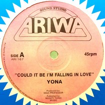 YONA : COULD IT BE I'M FALLING IN LOVE